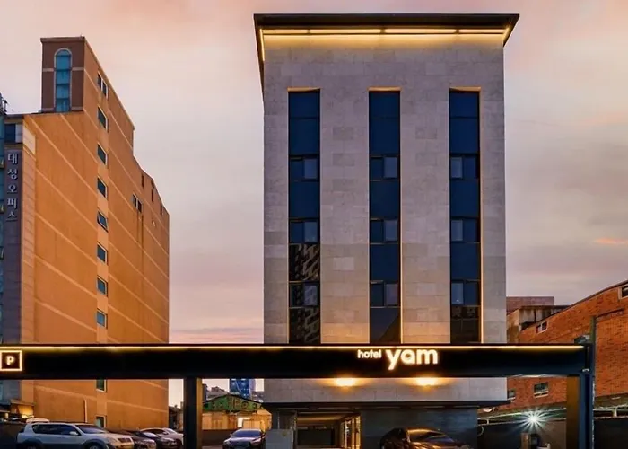 Yam Отель